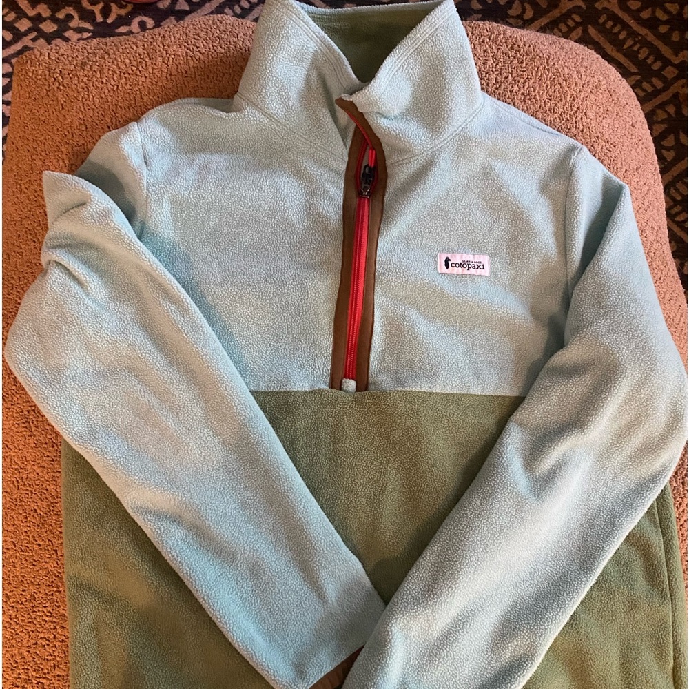 Cotopaxi fleece pullover women’s large 1/4 zip jacket